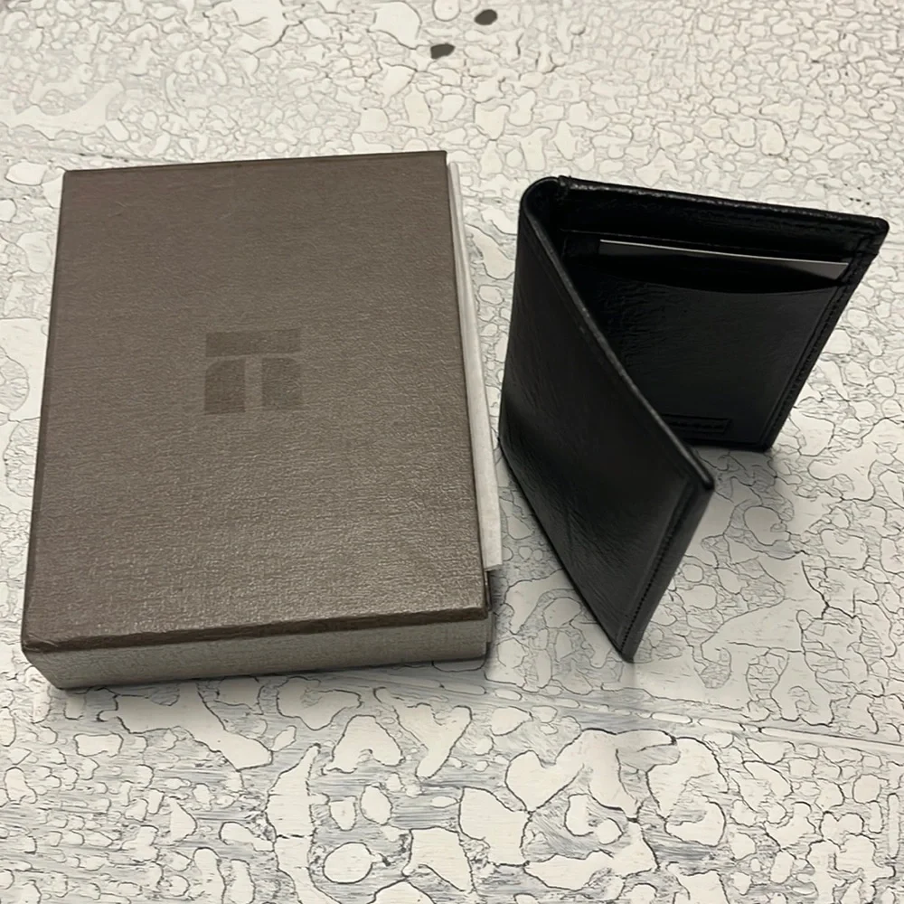 Trafalagar Wallet with Clip